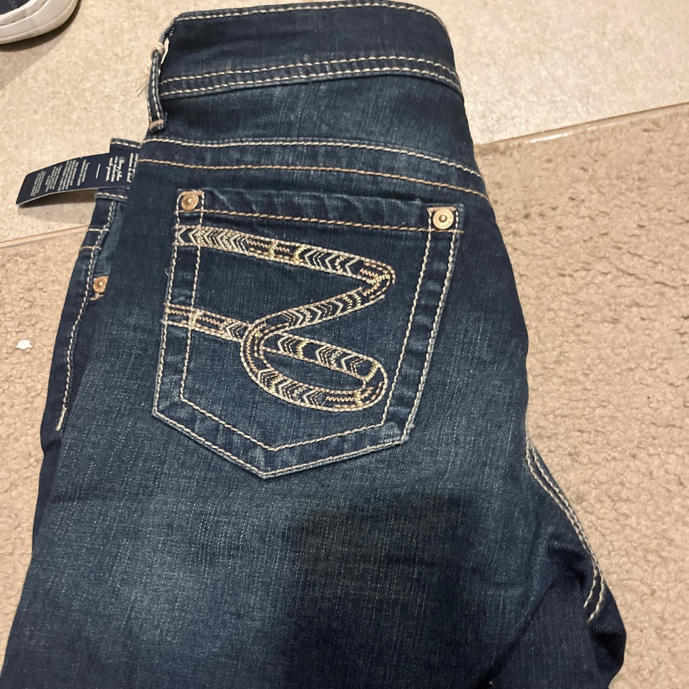 Seven7 High Rise Weekend Shorts Dark Wash Denim